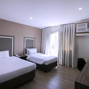 Luxury Triple Room